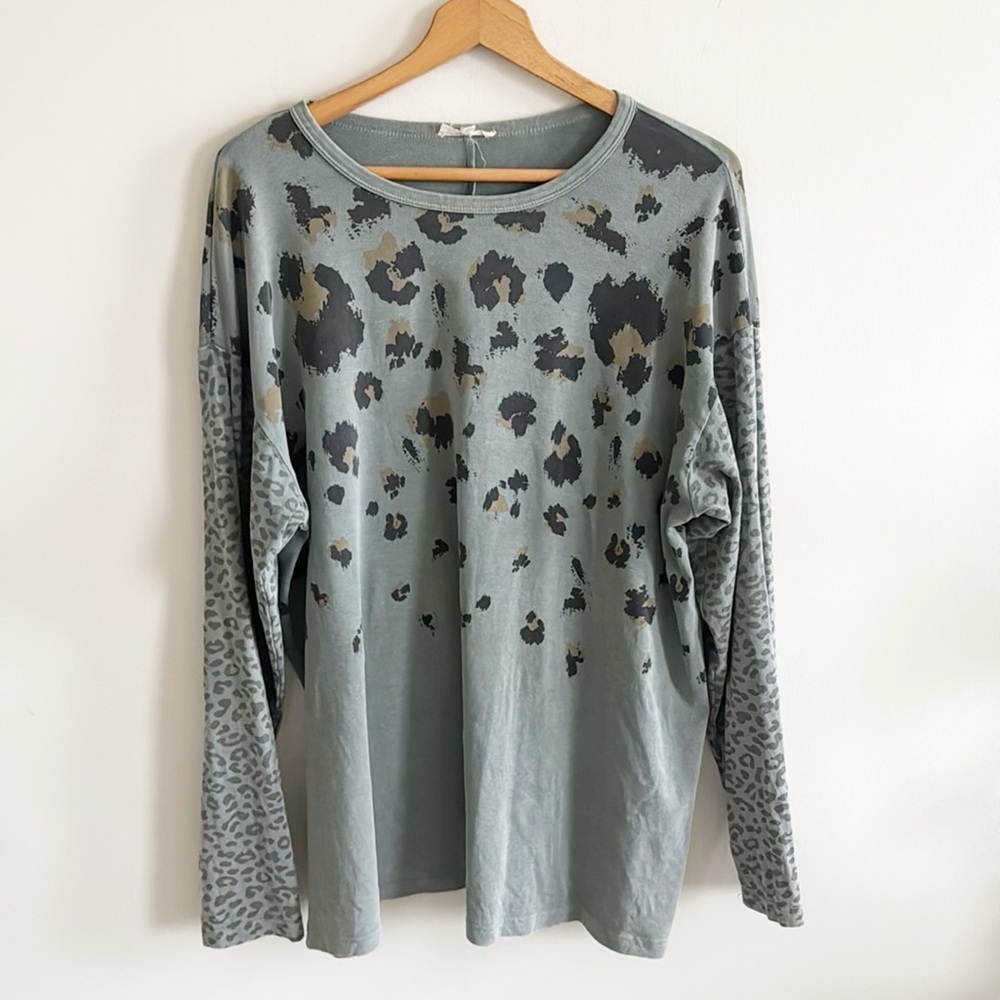Easel boutique green leopard print oversized long sleeve shirt top